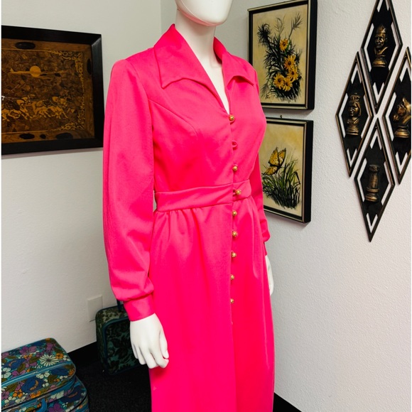 Pink Long Sleeve Polyester Gown - Picture 4 of 12